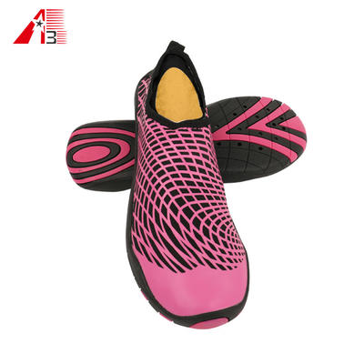 Outdoor Quick Drying Wholesale Water Shoes for Men